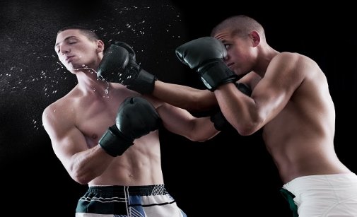 mma和ufc有什么区别