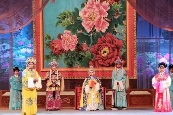 潮剧诗“血溅南梁宫