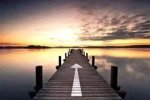 脚踏实地的例子有哪些？