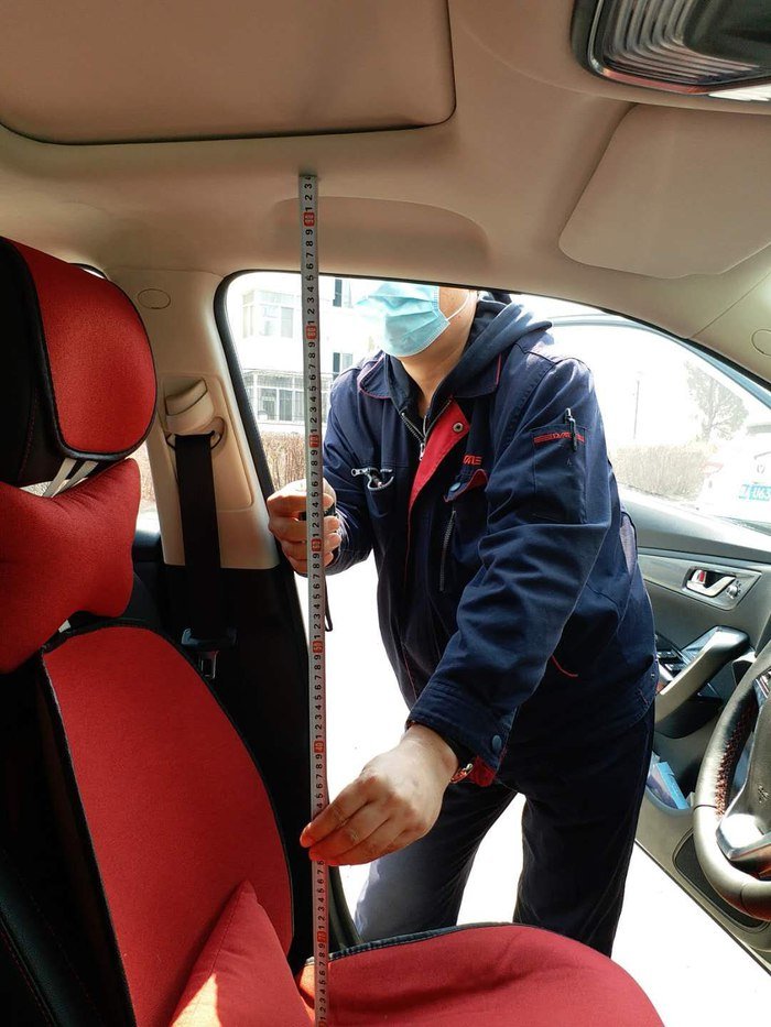 用尺寸来说一下爱车长安CS55内部事实空间