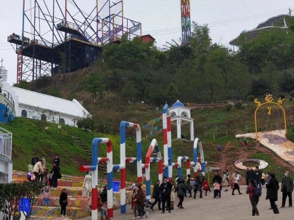 重庆界石洋人街项目