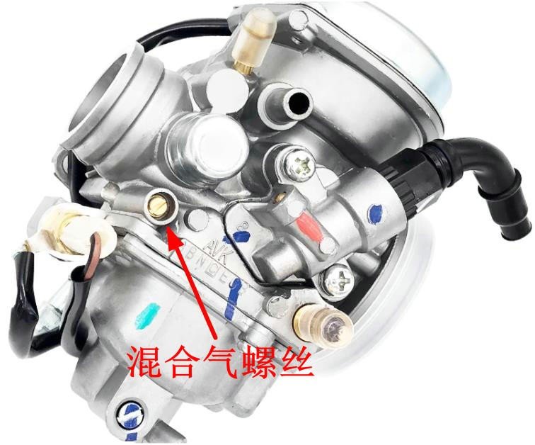 本田新锋翼125摩托车怎样调整混合气浓度？