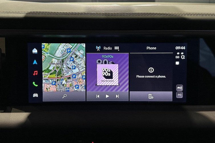 Macan纯电版亮相纽约车展，能否卷得过国产厂商？