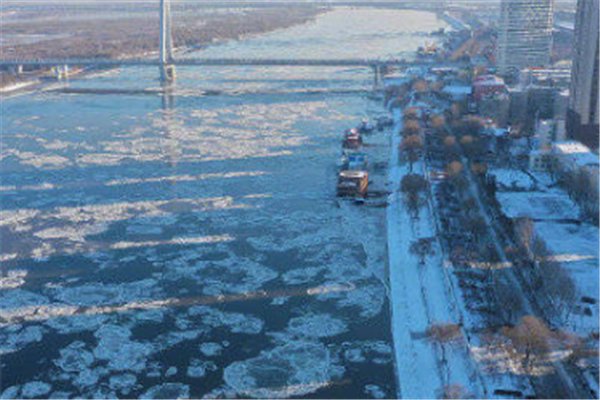 关于东北大哥卖雪给南方人这件事，你有何看法？