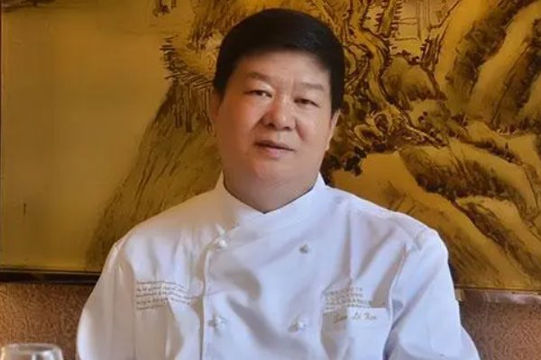 中国十大名厨师是谁？