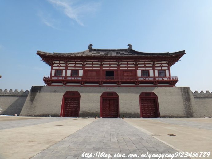 定鼎门遗址博物馆的建筑布局