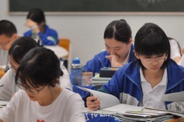 厦门普通高中录取线2023年是多少分？