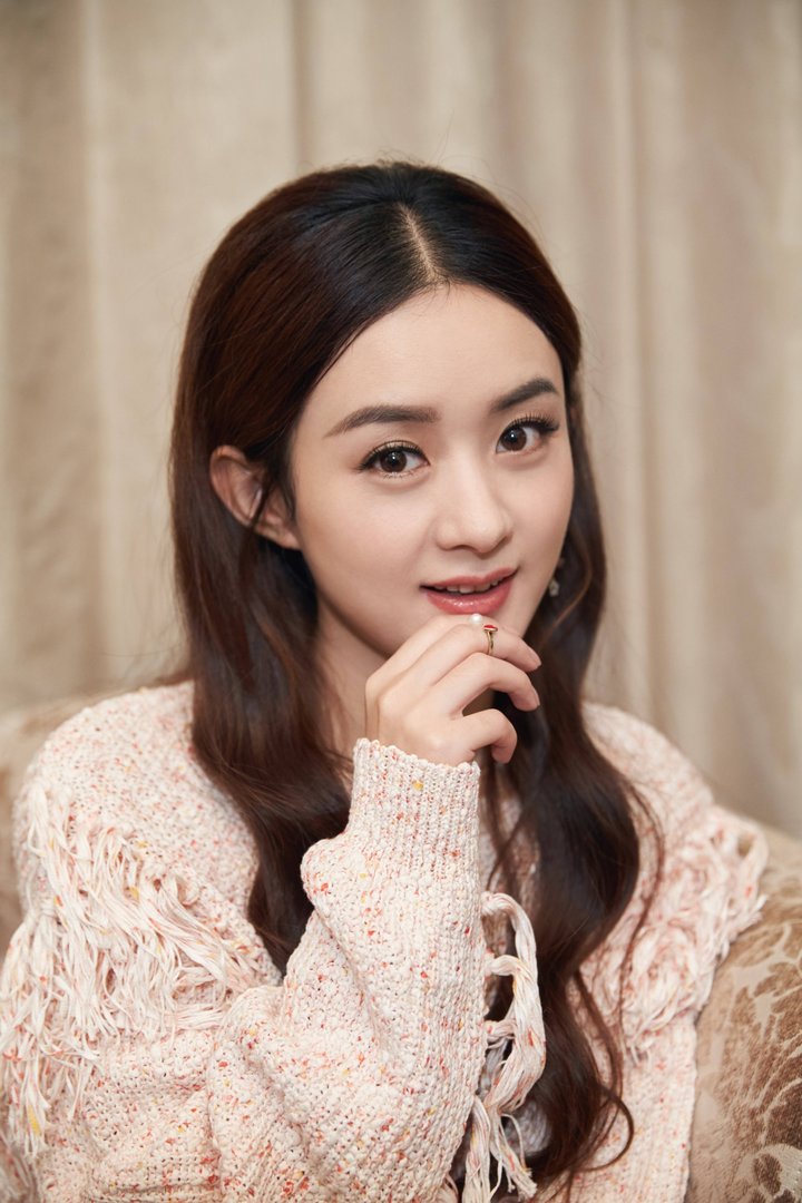 冯绍峰三任前女友与赵丽颖同台，与对方的前任偶遇会尴尬吗？
