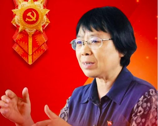 张桂梅说自己是一名普通的人民教师？