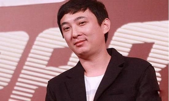 王思聪350一包的什么烟 去小店350买的什么烟