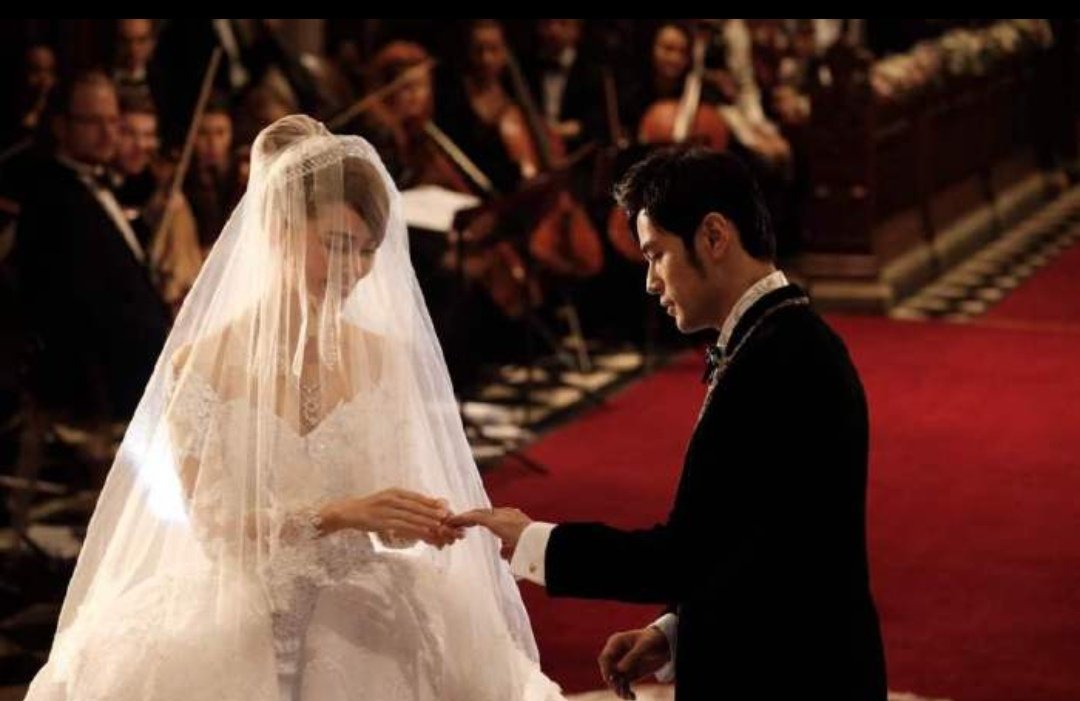 山西一女子婚礼当天收到录取通知书,收获双喜临门!你对其有何祝福?