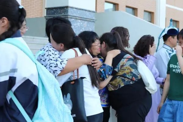 巴彦淖尔市高中排名