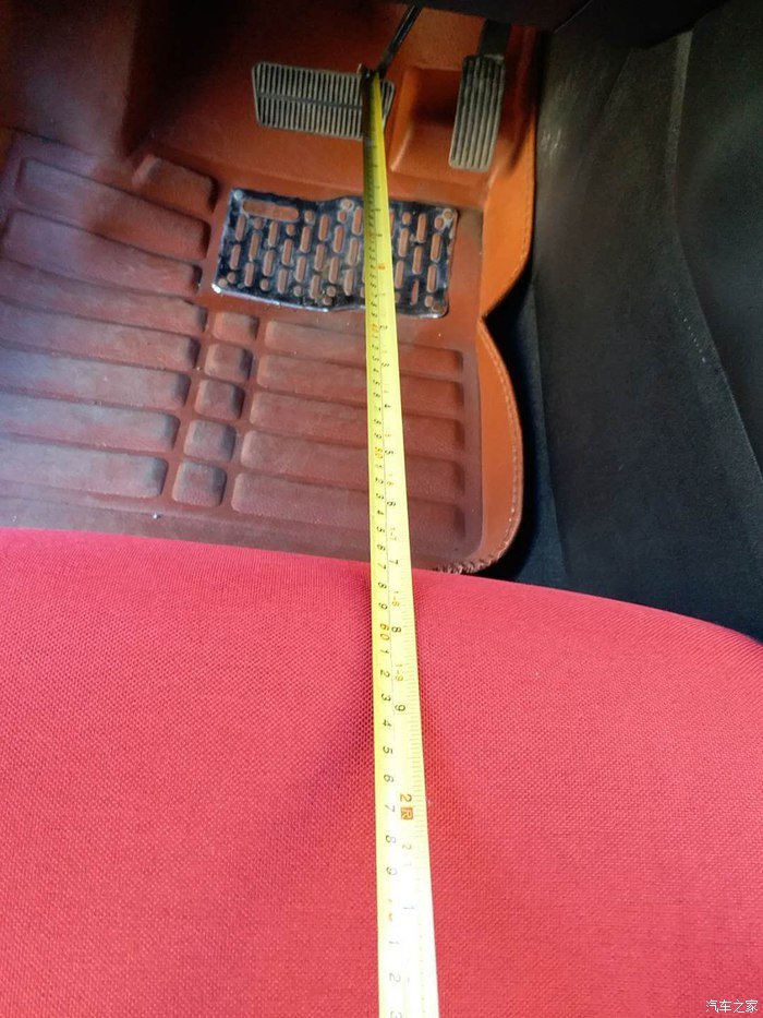 用尺寸来说一下爱车长安CS55内部事实空间