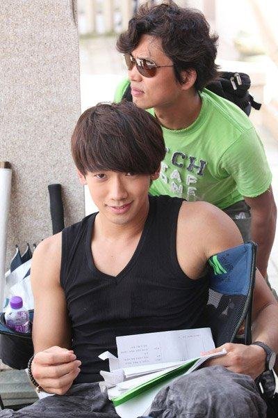 郑智熏主演的韩剧《逃亡者》，算的上是大片吗