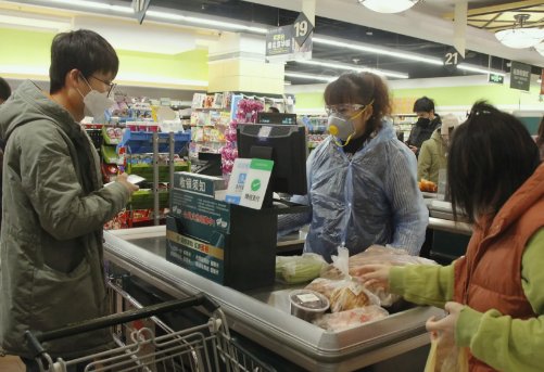 上海南京路第一百货恢复营业，市民去百货商场需要做好哪些防护？