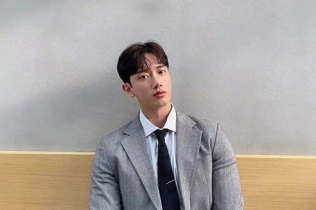 金贤中回应取关宋智雅，他们之间发生了什么事？
