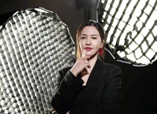 谭维维为了春晚21天瘦了10斤，明星的毅力有多强？
