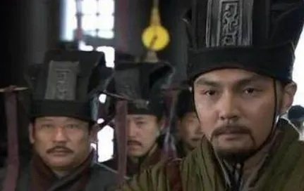 荀彧和郭嘉相比 两人谁才是曹魏集团的第一谋士