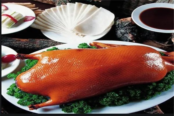 北京十大烤鸭店:利群烤鸭店上榜,全聚德第一