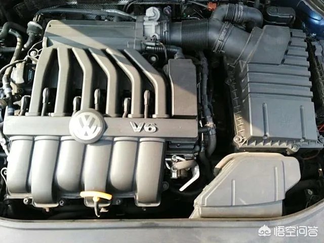 大众R36三厢版好还是大众R36旅行版好？