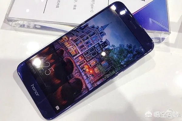 目前待机时间最长的是哪款手机？