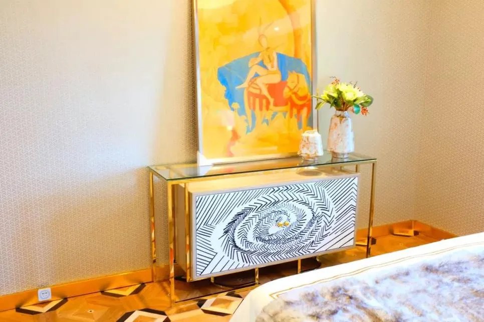 当红星天铂遇见XPOWER=全屋整装没有墙插座！