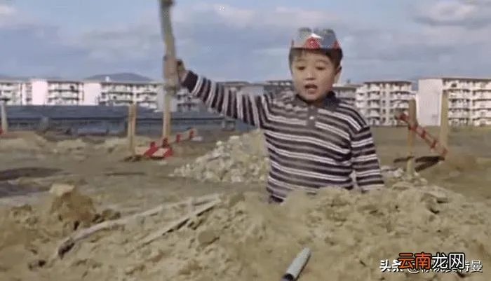 原本有变身器的奥特曼 贝尔阿克奥特曼