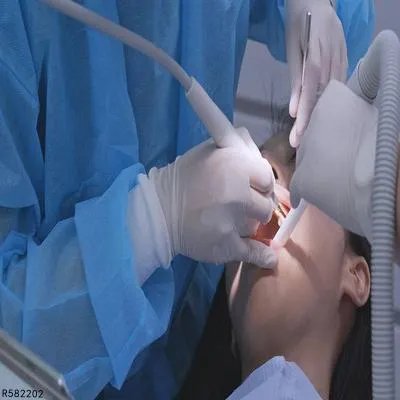 如何快速牙齿美白