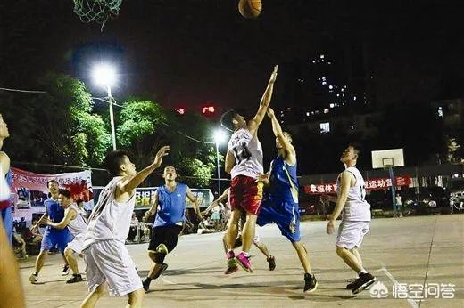 草根篮球应该如何发展呢？