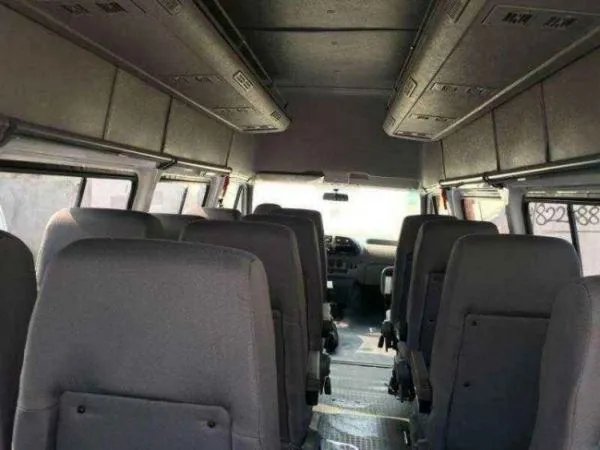 全顺17座有几种车型