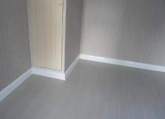 自己按踢脚线怎么安装