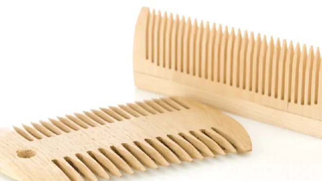 送梳子有什么寓意