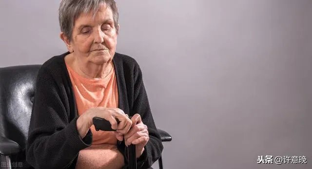 “扶老人”事件背后隐藏了哪些社会问题？