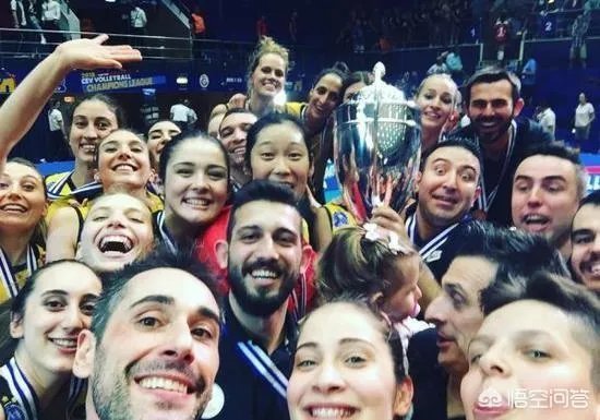 如果朱婷下赛季将回国落户天津参加排超联赛，与李莹盈双剑合璧，对此你期待吗？