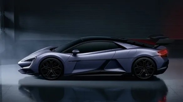 比亚迪纯电百万级超跑曝新官图 碳纤维尾翼更显高冷