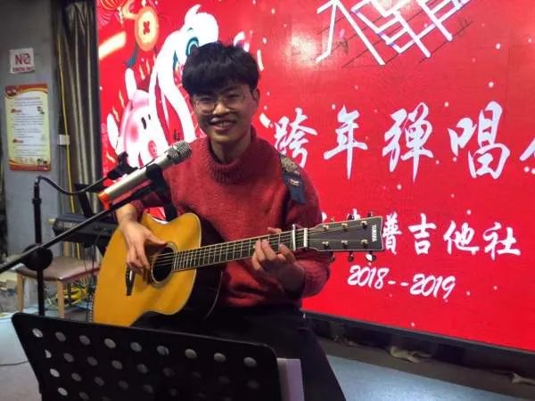 杭州哪里有比较厉害的吉他老师啊？