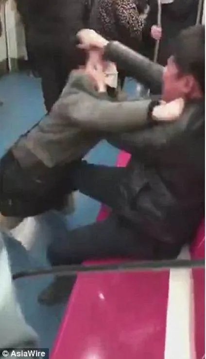 为什么说北京地铁打架丢人到国外了?