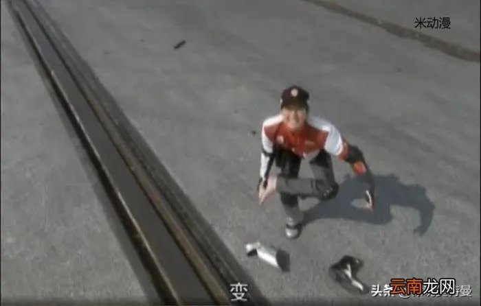 原本有变身器的奥特曼 贝尔阿克奥特曼