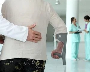 秋季腹泻试试藿香正气滴丸