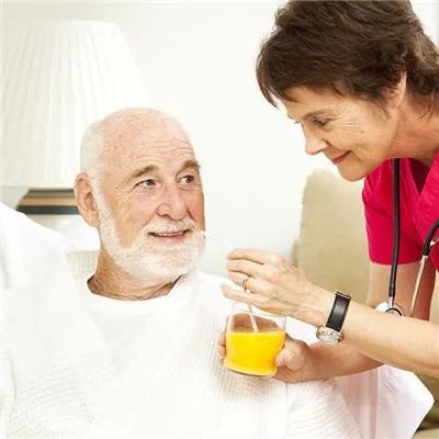 老年人腿疼怎么回事?