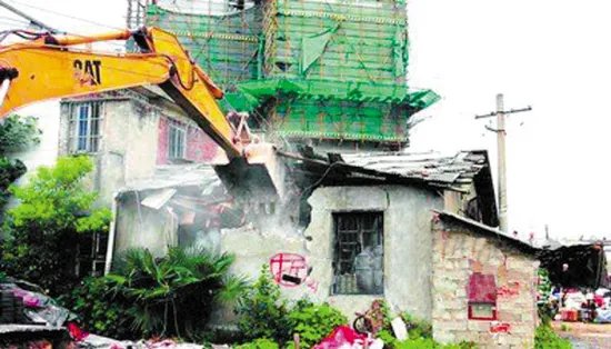 章胜汉的地产骗局