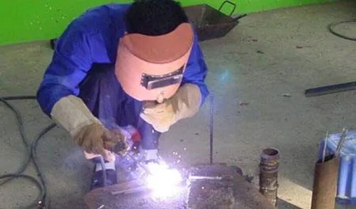 a102e308-16是什么焊条