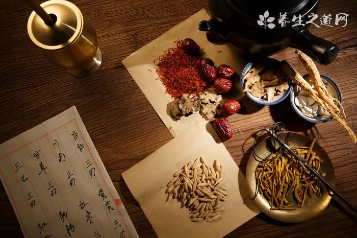 狗喜欢吃人屎的原因