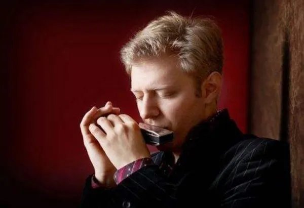 口琴是弦乐器还是管乐器