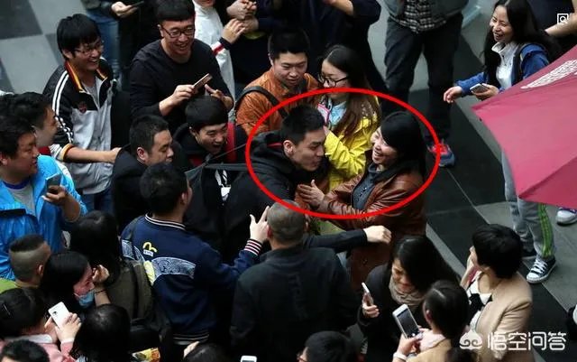 辽篮队长杨鸣正式宣布退役，如何评价杨鸣的职业生涯？