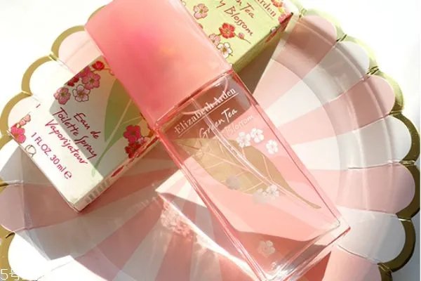 雅顿香水哪款好闻 雅顿香水推荐