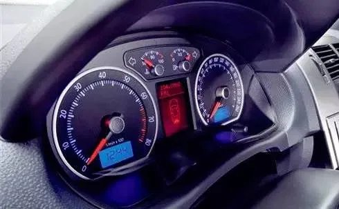 英菲尼迪G25实际油耗多少