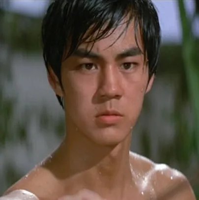 姜大卫狄龙谁名气大一些？   揭双侠争霸惊人内幕