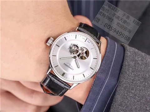 ROLEX手表写着OYSTER PERPETUAL下面是DATE JUST是啥表    值多少钱