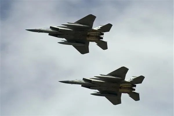 世界上最先进的战机排名:中国歼二十上榜 多个来自美国